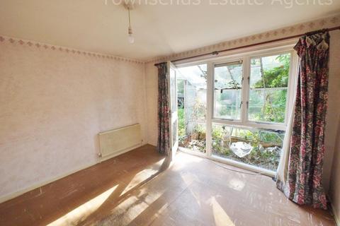 139 Myrtleside Close, Northwood, HA6 2GB