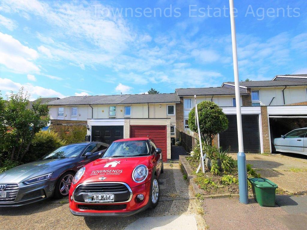 Thirlmere Gardens, Northwood HA6 2 bed terraced house for sale £335,000