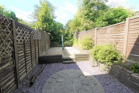 123 Thirlmere Gardens, Northwood, HA6 2RX