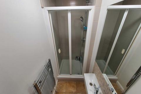 undefined, Caversham Road, Reading RG1