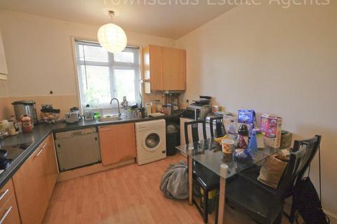 2 bedroom maisonette for sale, Highfield Road, Northwood HA6