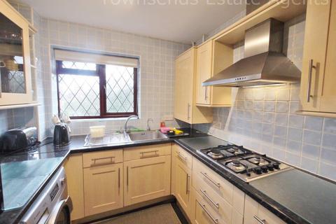 2 bedroom flat for sale, Dene Road, Northwood HA6