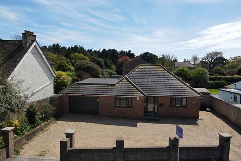 4 bedroom bungalow for sale, Christchurch Road, Downton, Lymington, Hampshire, SO41