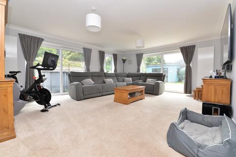 4 bedroom bungalow for sale, Christchurch Road, Downton, Lymington, Hampshire, SO41