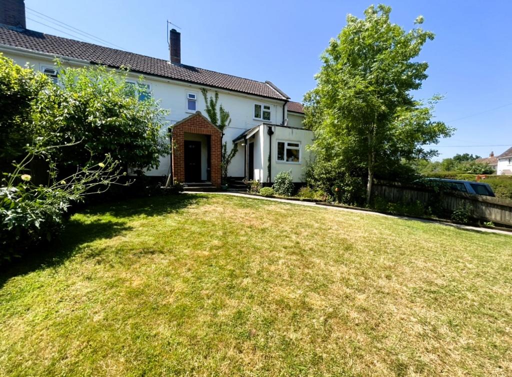 The Green, East Knoyle Highly Sought after Location 3 bed semi