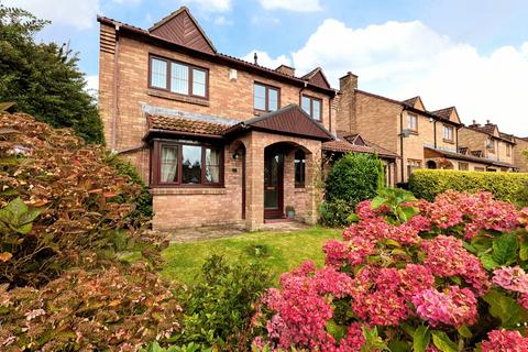 4 bedroom detached house for sale, Quakers Yard, Treharris CF46