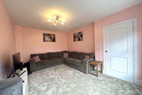 10 Foxglove Close, Trelewis, Treharris, CF46 6FA