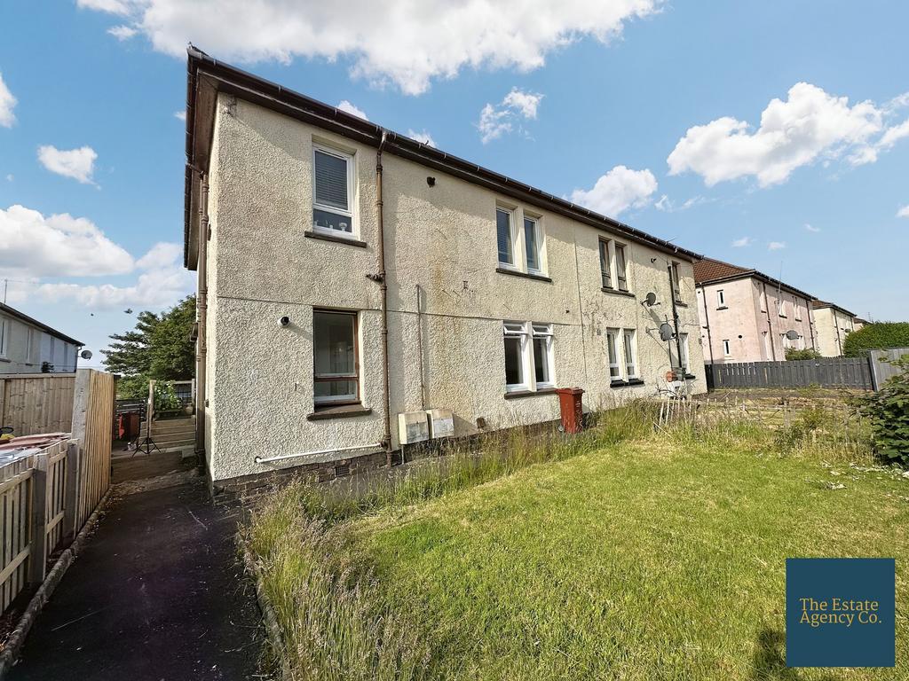 Gateside Avenue, Cambuslang, Glasgow 2 bed flat £75,000