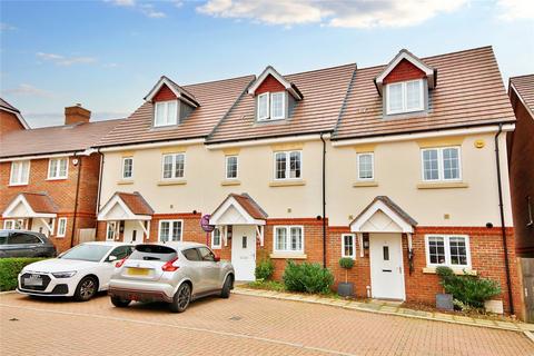 Gloucester Close, Knaphill, Woking, Surrey, GU21
