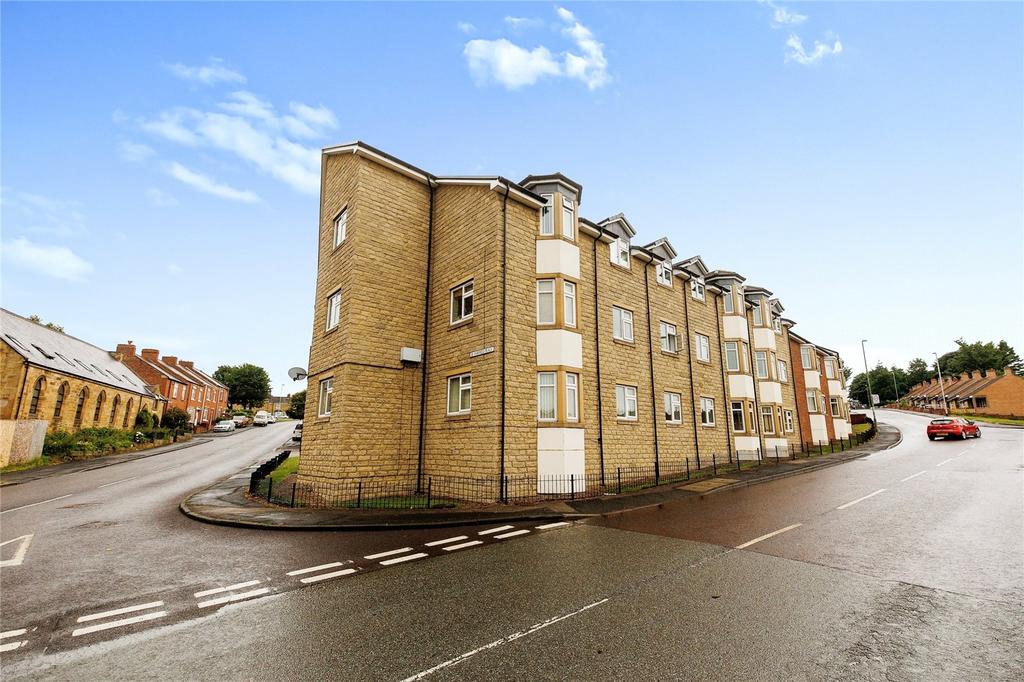 Fairfield Place, BlaydononTyne, NE21 2 bed apartment for sale £75,000