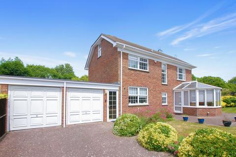 1 Cobay Close, Hythe, CT21 6AA