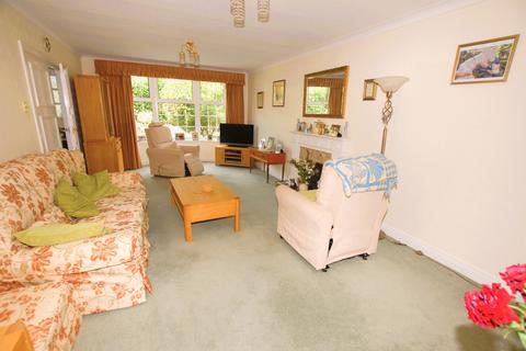 1 Cobay Close, Hythe, CT21 6AA