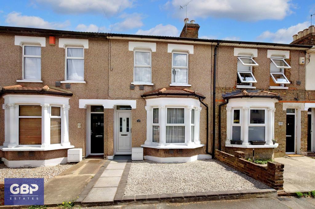 Street, Romford, RM1 2 bed terraced house for sale £375,000