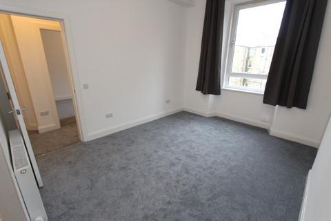 1 bedroom flat to rent, Bothwell Street, Easter Road, Edinburgh, EH7