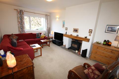 3 bedroom detached house for sale - Miller Hill, Denby Dale, Huddersfield, HD8 8RG