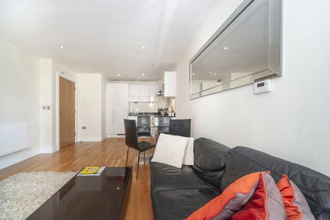 1 bedroom flat to rent, Millharbour, London