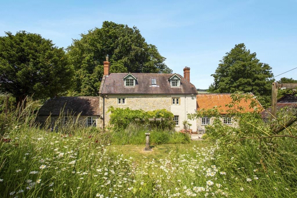 Chicklade Bottom, Hindon, Salisbury, Wiltshire, SP3 4 bed detached