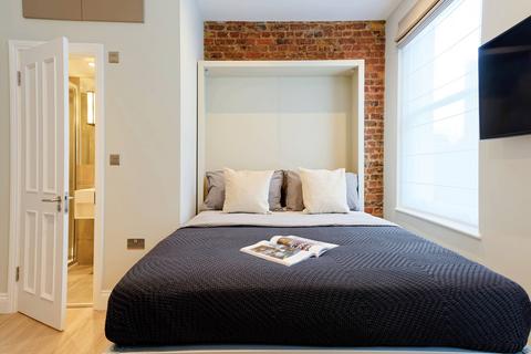 Studio to rent, 37 Emperor's Gate, London SW7