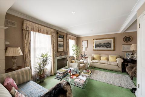 6 bedroom townhouse for sale - Pencombe Mews, London, W11