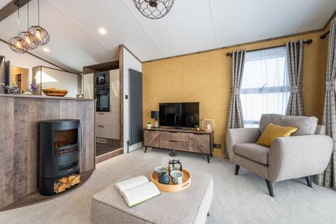 2 bedroom lodge for sale, Louth Lincolnshire