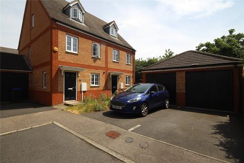 3 bedroom semi-detached house to rent, Turners Gardens, Wootton, Northampton, NN4