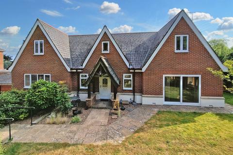 4 bedroom detached house for sale, Bridport