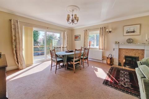 4 bedroom detached house for sale, Bridport