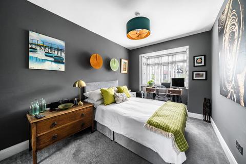31 Braeside, Beckenham, BR3 1ST