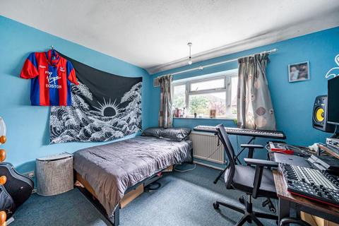 223 Orchard Way, Beckenham, BR3 3EL