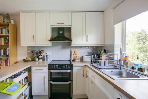 1 bedroom flat for sale, East Acton Lane, Acton, W3