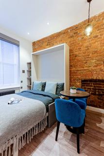 Studio to rent, 21 Linden Gardens, London W2