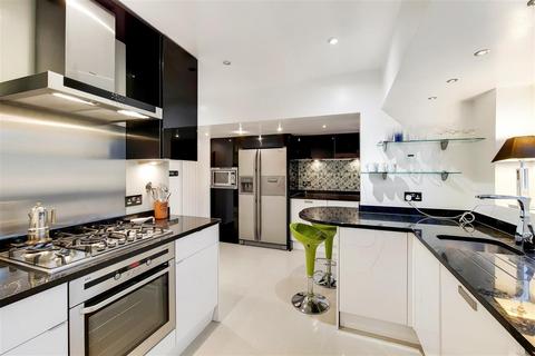 3 bedroom semi-detached house for sale, St Mary's Road, London