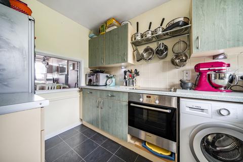 31 Flintmill Crescent, London, SE3 8LU