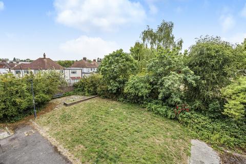 31 Flintmill Crescent, London, SE3 8LU