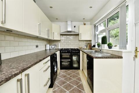 15 Ambleside Close, Wistaston, Crewe, CW2 8RX