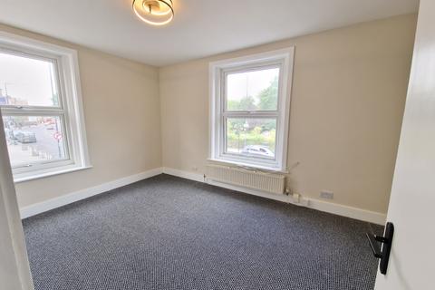 2 bedroom flat to rent, Lower Clapton Road, London E5