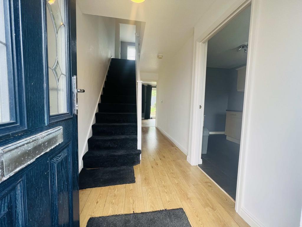 St. Helens Drive, Seaham, Co. Durham, SR7 3 bed semidetached house £