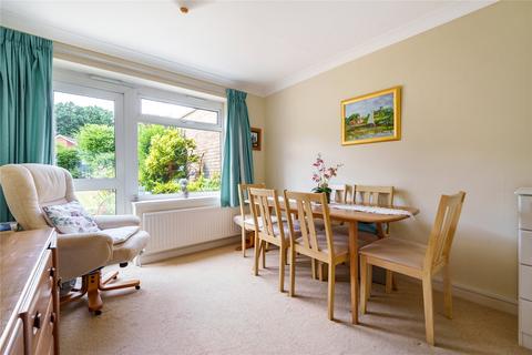 88 Linden Way, Ripley, Woking, GU23 6LP