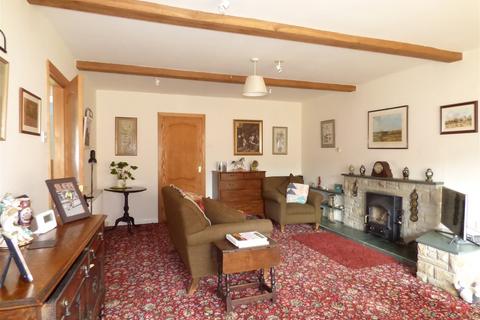 3 bedroom detached bungalow for sale, Moss Lane, Newbold On Stour, Stratford-upon-avon, CV37 8TU
