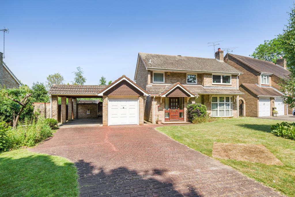 Wokingham, RG40, RG40 4 bed detached house for sale £600,000