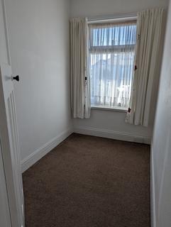 3 bedroom flat to rent, Park Avenue, Redcar TS10