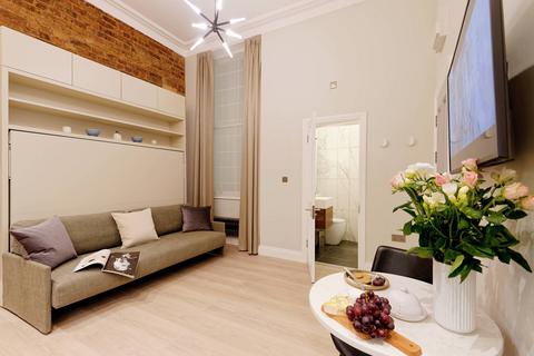 Studio to rent, 37 Emperor's Gate, London SW7
