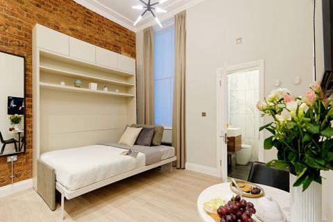 Studio to rent, 37 Emperor's Gate, London SW7