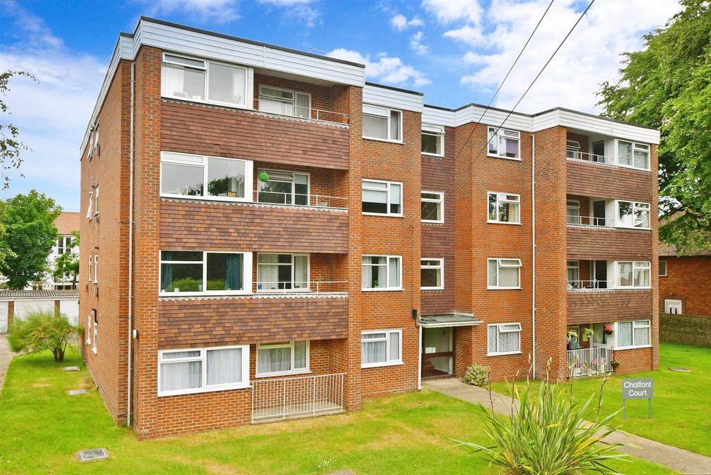 Lansdowne Road, Worthing, West Sussex 2 bed apartment for sale £250,000