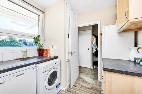 3 bedroom flat to rent, Aintree Street, Fulham, SW6