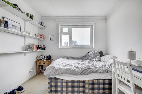 3 bedroom flat to rent, Aintree Street, Fulham, SW6