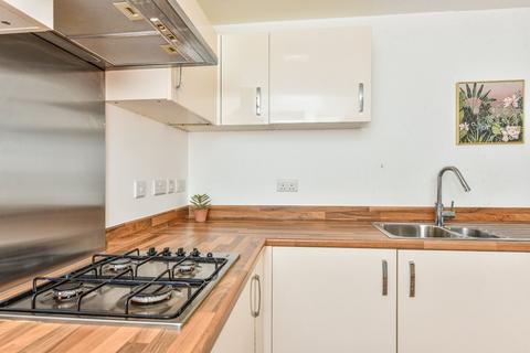 4 bedroom end of terrace house for sale, Murray Grove, Alton, Hampshire