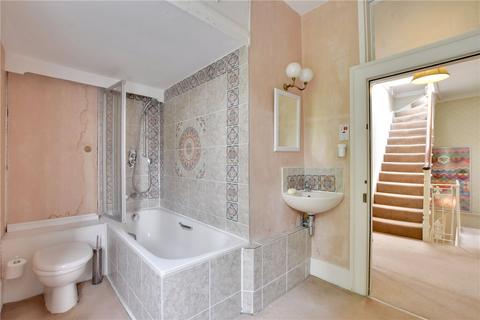 15 Westgrove Lane, London, SE10 8QP