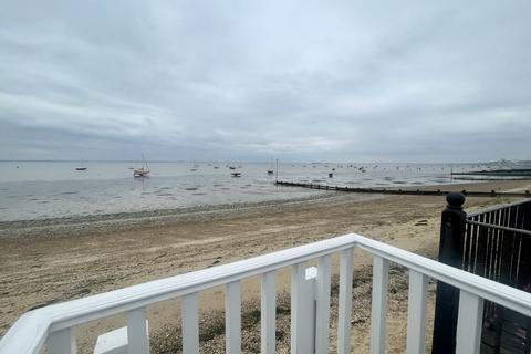 undefined, Beach Hut 363, Thorpe Bay, Essex, SS1