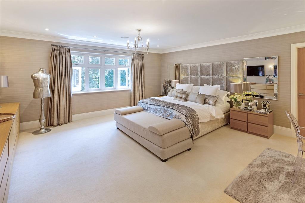 Principal Bedroom